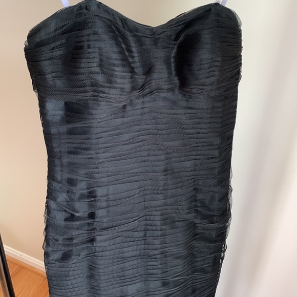 JS Collections (size 8) strapless evening gown - Picture 3 of 5